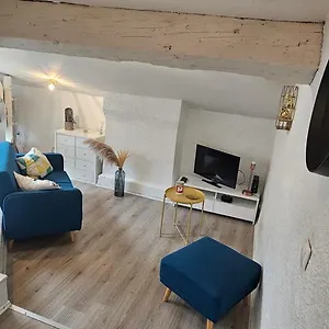 https://appartement-de-charme-hypercentre.midi-pyreneeshotels.com